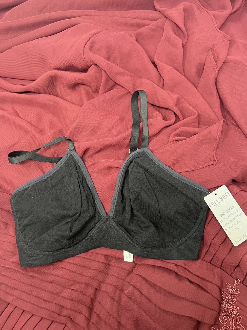 On Gossamer NWT US XS Black Gossamer Mesh G5250 Wireless Bralette